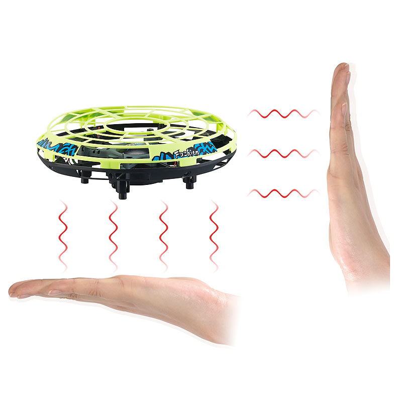 Selbstfliegendes Quadrocopter-Ufo mit Infrarot-Sensoren und LEDs